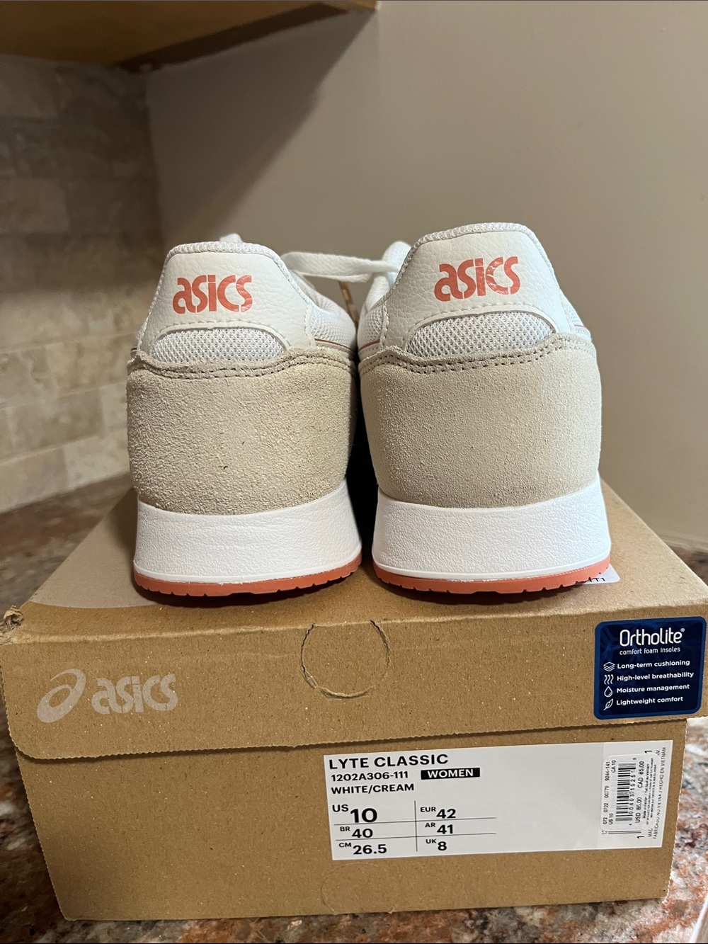 ASICS Lyte Classic - Picture 6 of 9